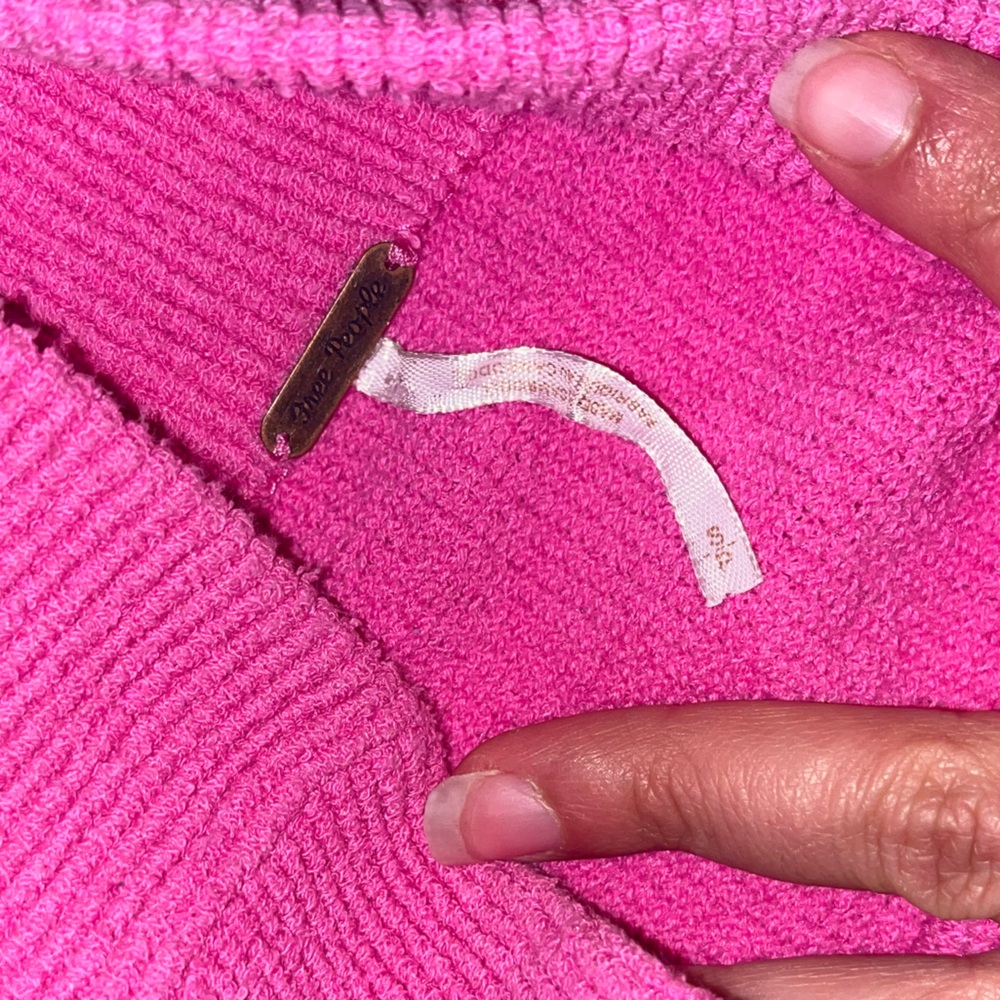 Free People Ottoman sweater Slouchy Tunic Barbie pink small oversized cozy comfy - Picture 5 of 7